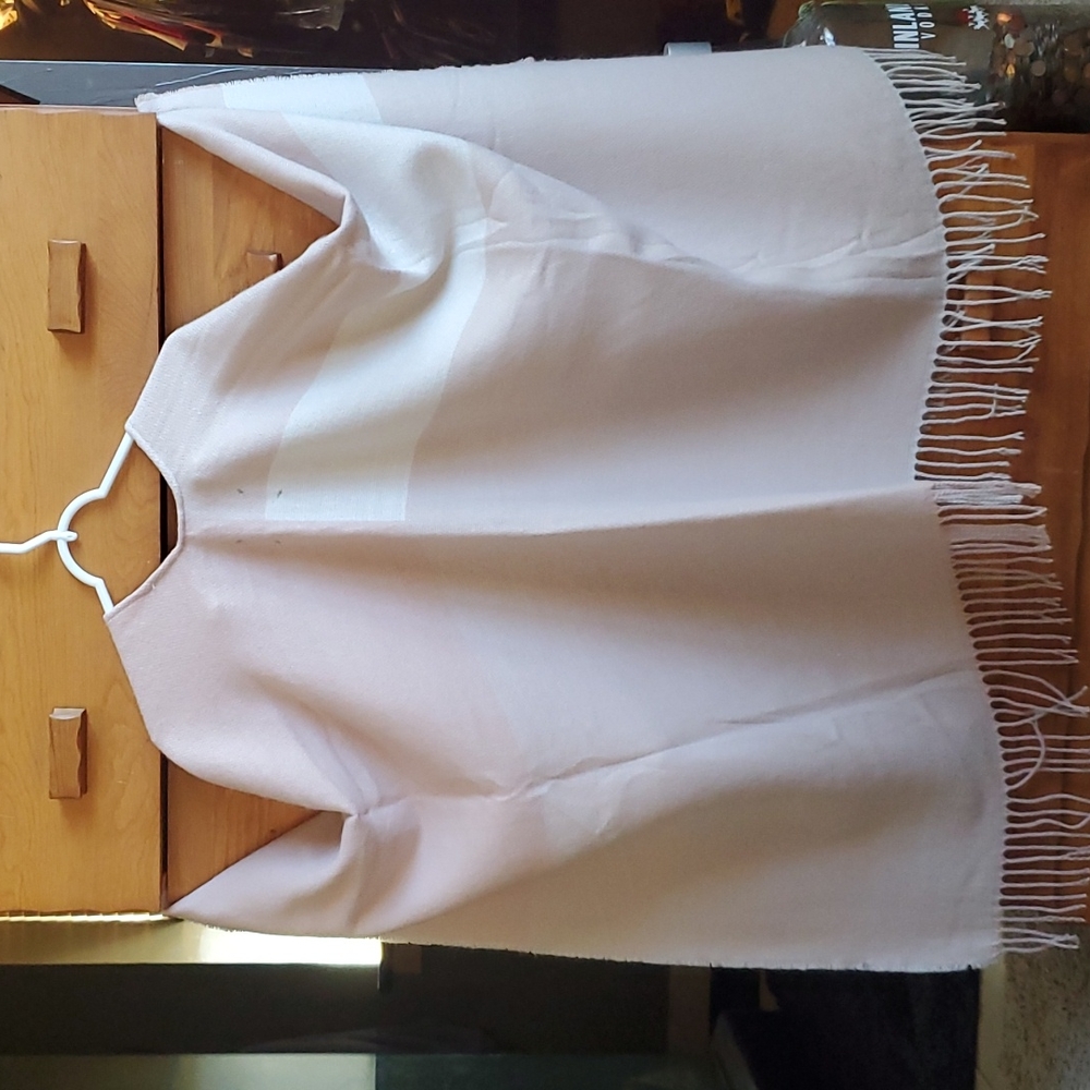 Soia & Kyo Woven Scarfigan w/ Fringe - Picture 4 of 4